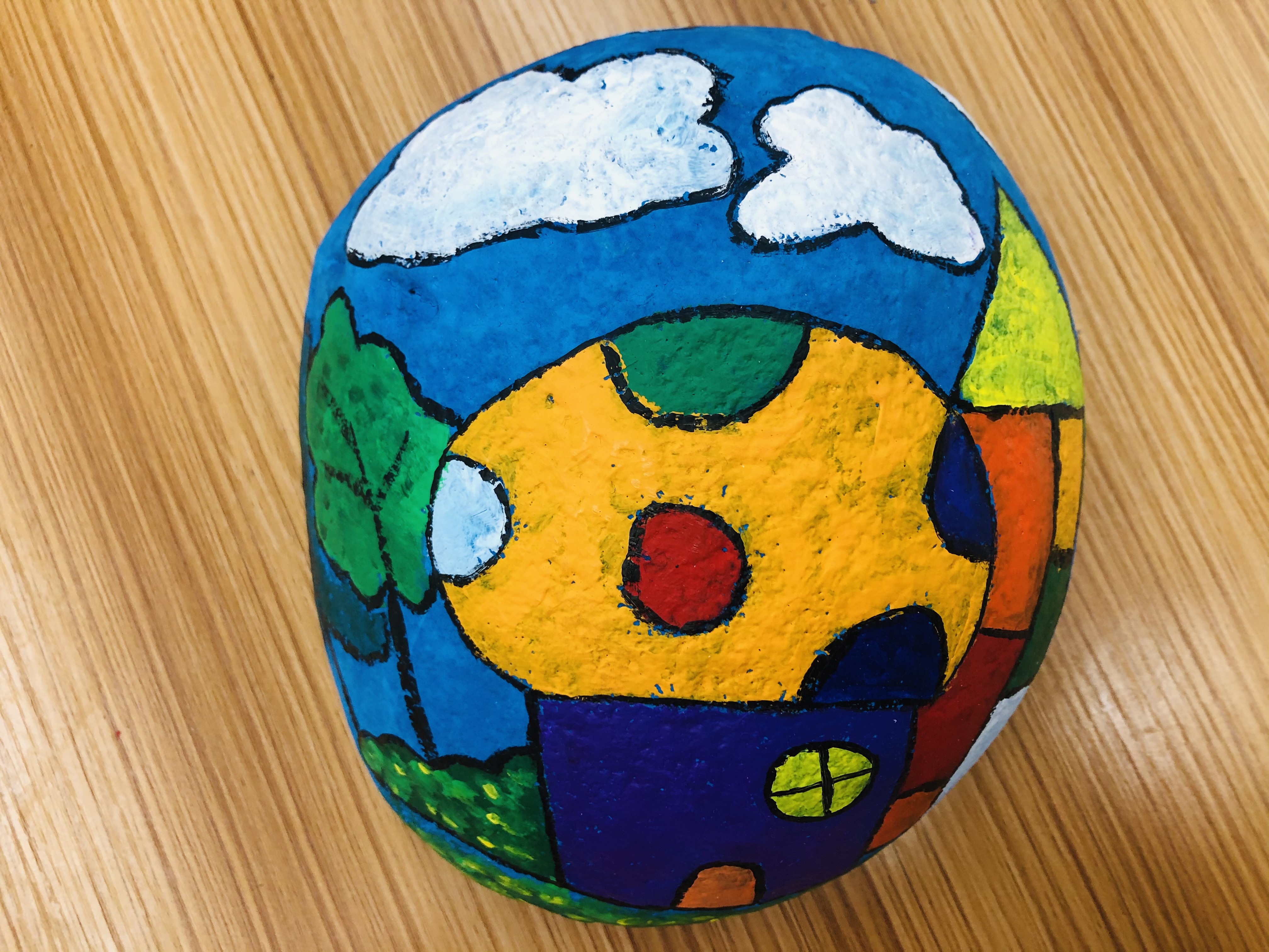 捡到了的石头别扔也许是陨石,捡到这些石头千万不要扔价值连城