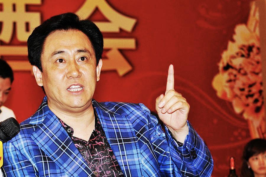 许家印首富的寒冬,许家印极寒之下试锋芒