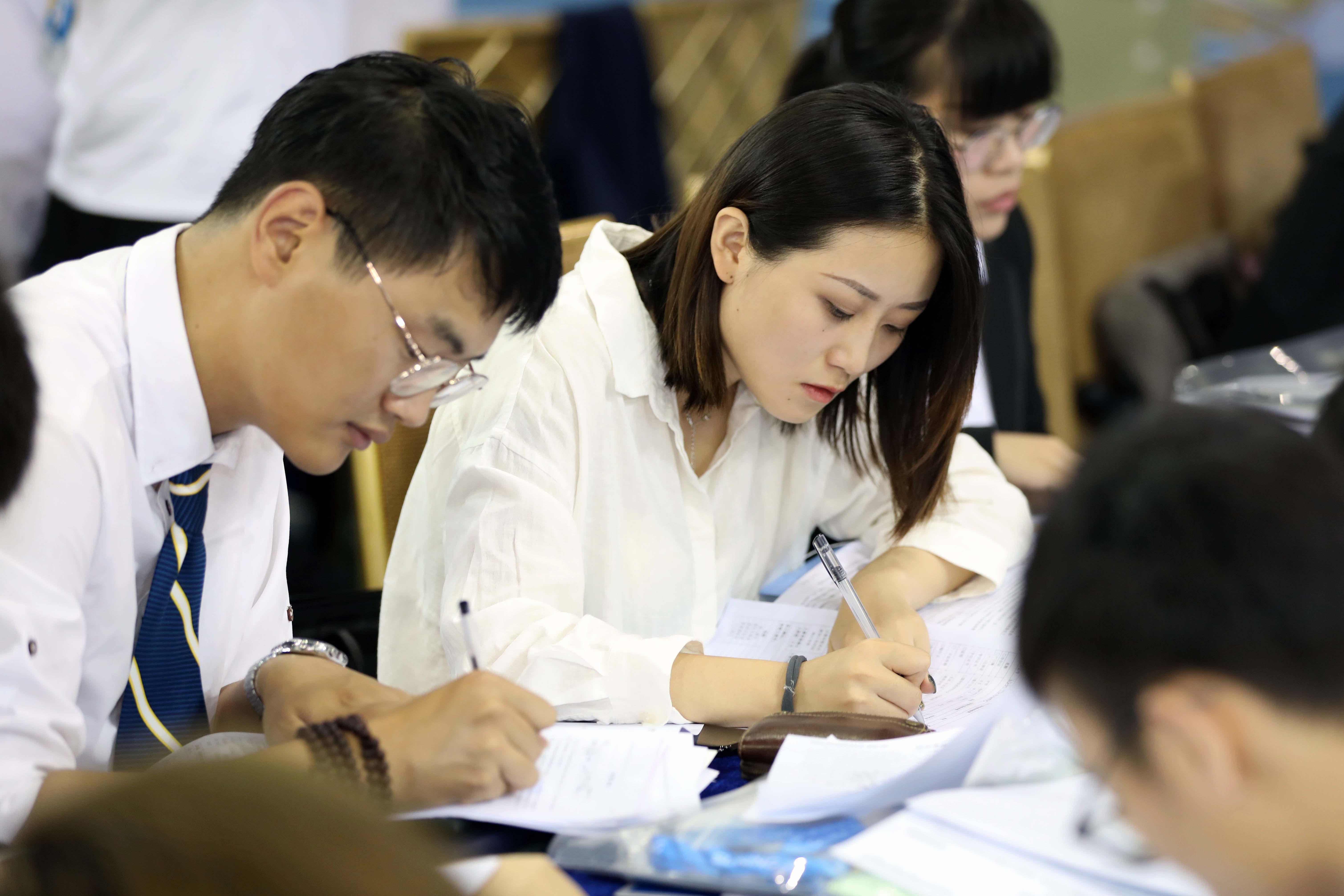 苏宁易购1200管培生西安,苏宁1200管培生