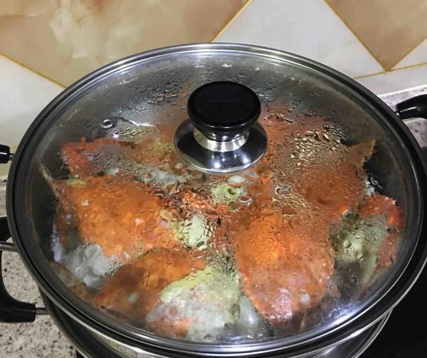 蒸螃蟹教你一招不掉腿不流蟹黄,蒸螃蟹时怎么不漏膏和不掉脚