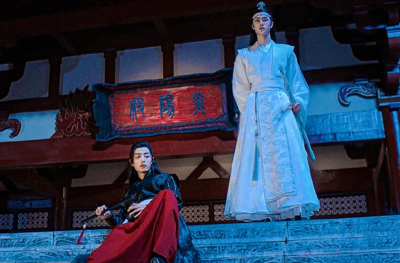 陈情令蓝忘机背着魏无羡照片,陈情令蓝湛给魏无羡偷鸡