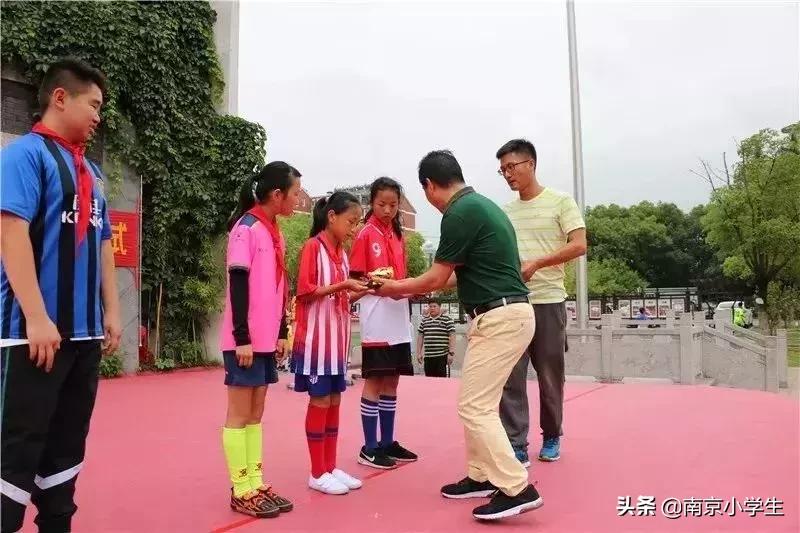 第十届锦江杯中小学足球联赛,市青少年足球联赛落幕