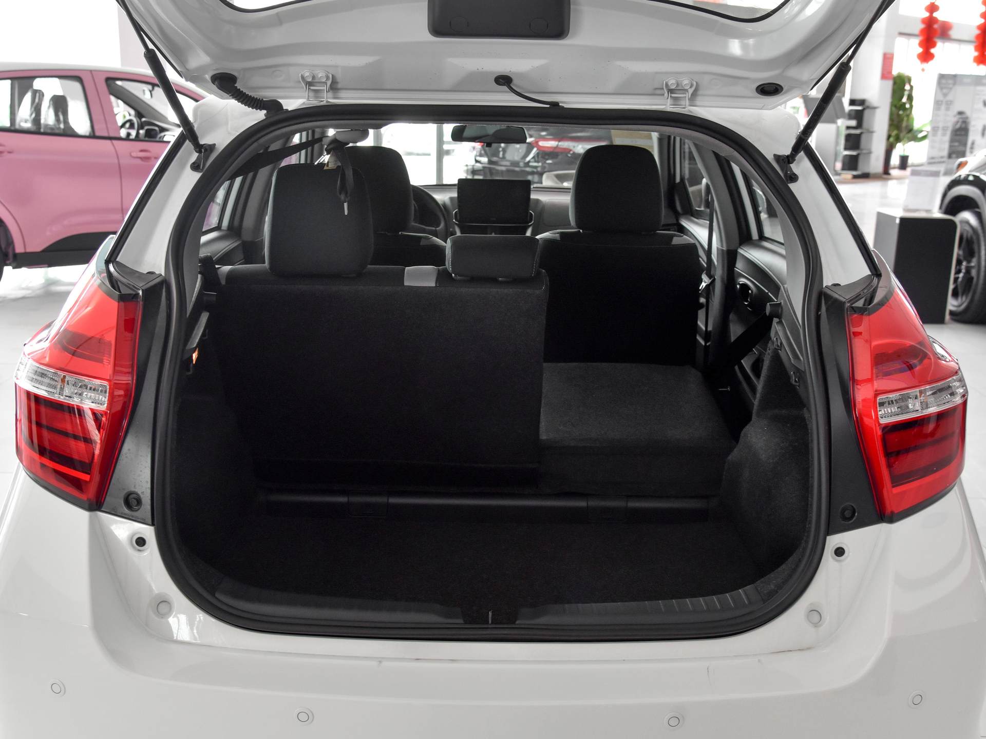 好看又便宜的车丰田,实惠好看又便宜的车