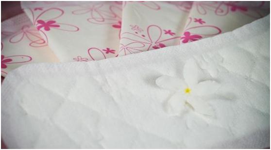 姨妈巾知识科普和试用,为了经期安全选择姨妈巾很重要