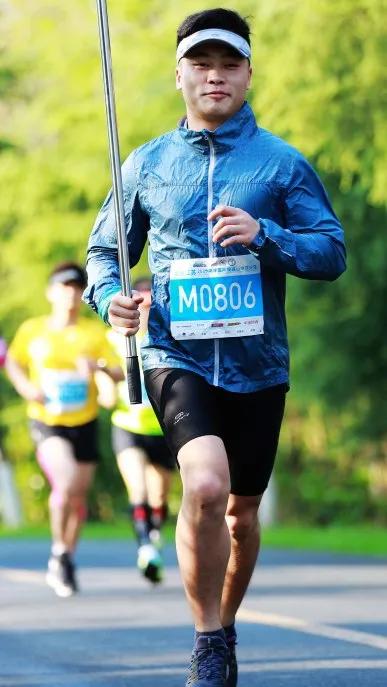 跑马拉松如何跑得又快又好,跑马拉松跑特别快