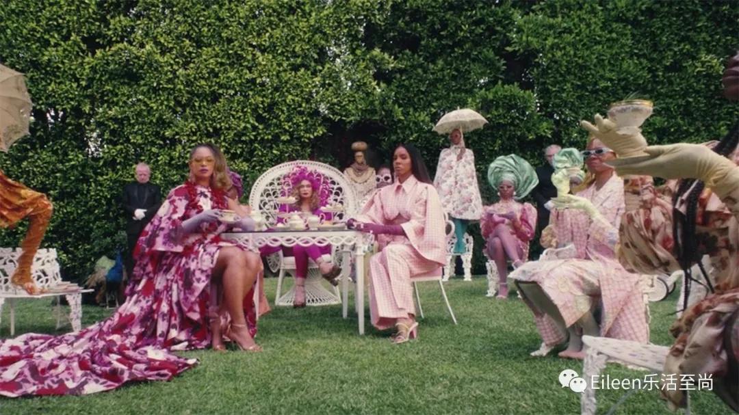 包下所有的豪车劳斯莱斯,包下整个奢侈品