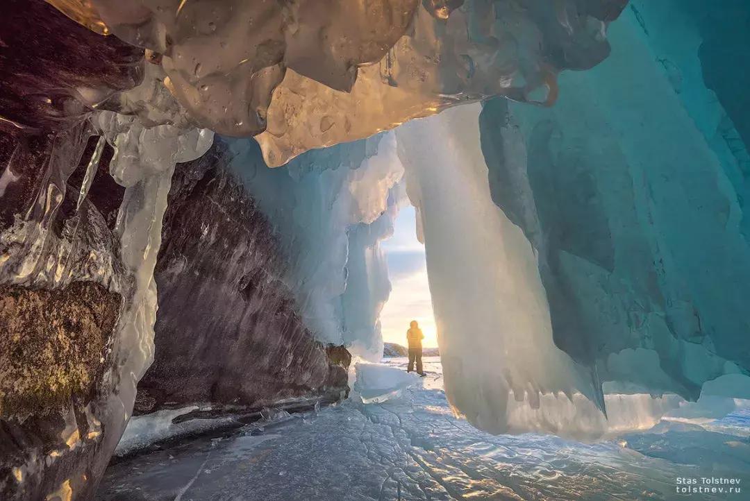 机票太贵往返三千多还有必要去吗,国内往返机票比单程便宜