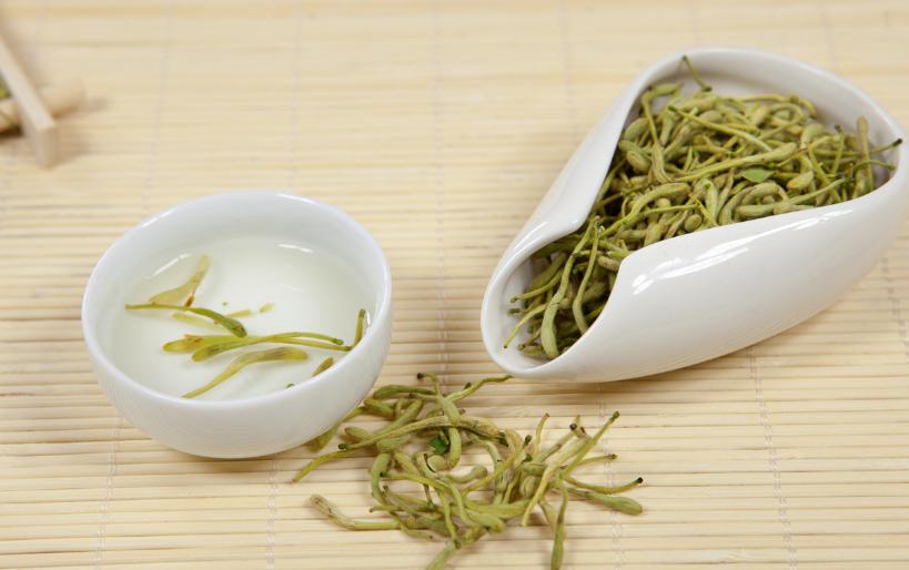 干金银花自制金银花茶的做法,金银花茶制作正确方法