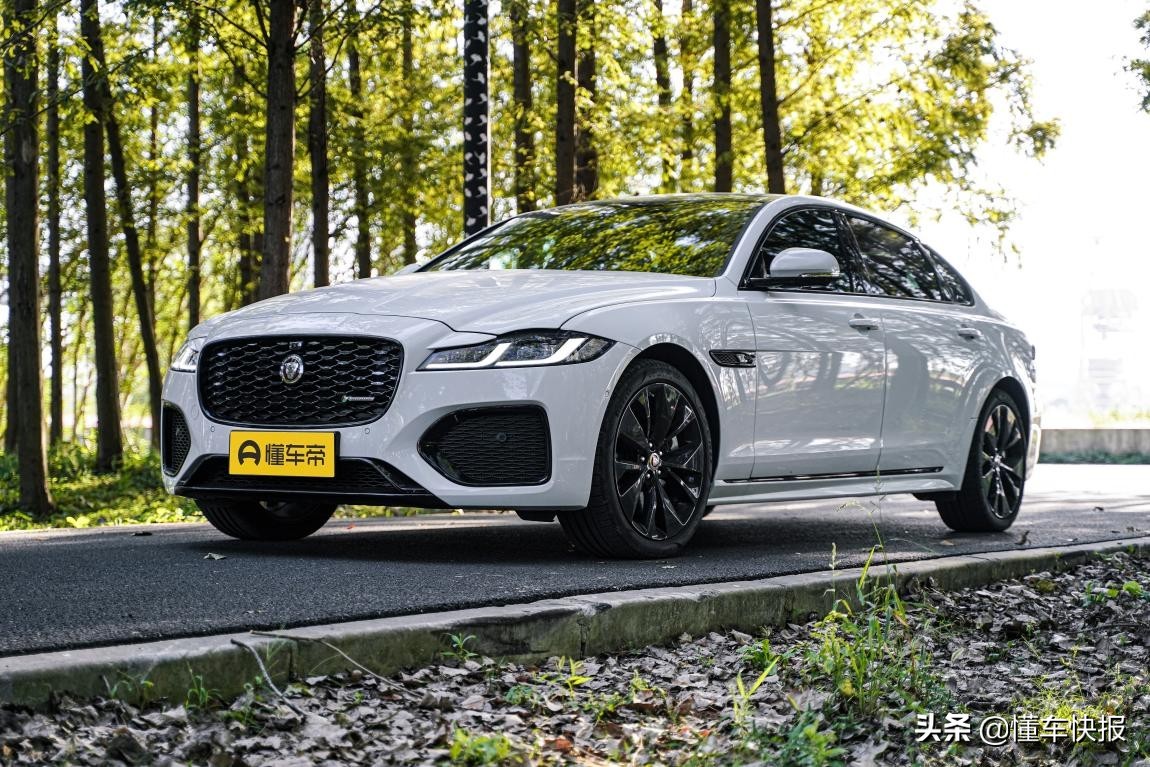 陈震试驾捷豹xfl2021款试驾视频,沉浸式体验24款捷豹xfl尊享豪华