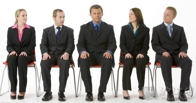 面试官看了简历说不适合怎么回复,面试官说你简历简单