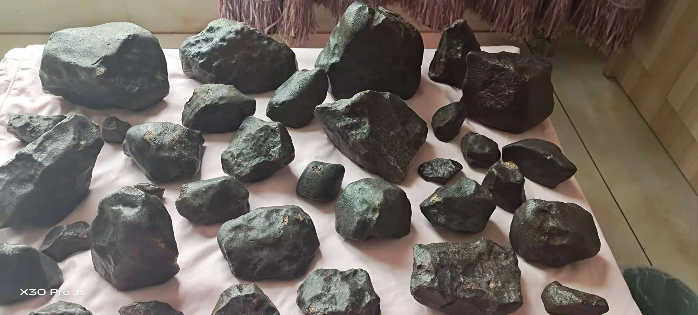 有上门收藏陨石家吗,最近陨石收藏很热门