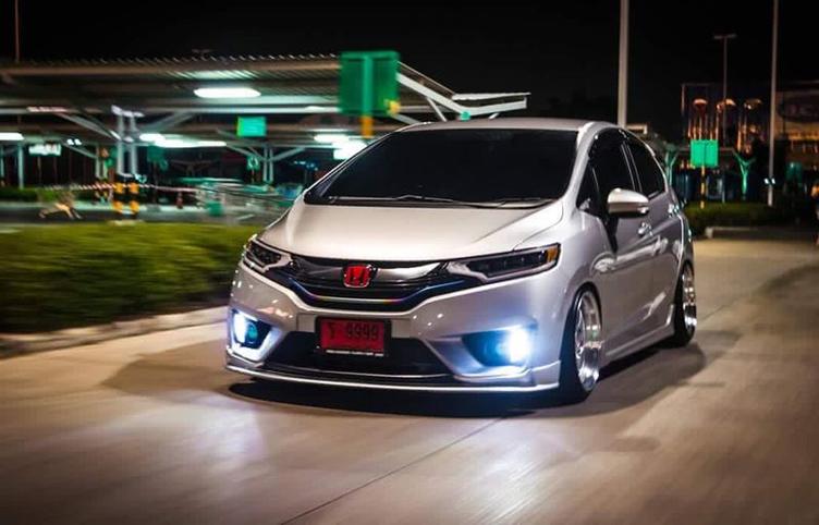 本田超跑版飞度配置,本田飞度高端