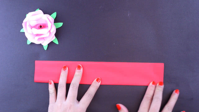 手残*党**也能学会的玫瑰花折纸，情人节送给女神惊喜，手工折纸详解