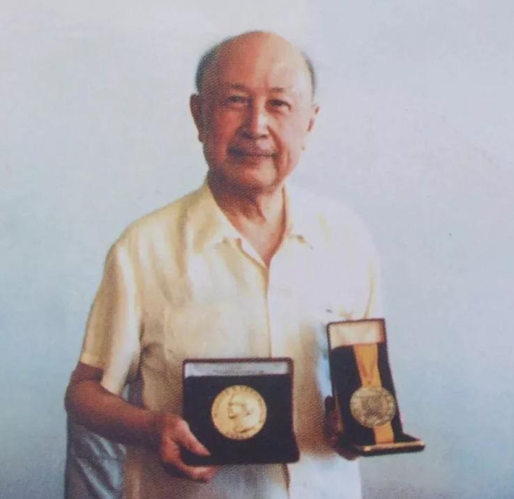 钱学森工资相当于现在多少,钱学森工资有多少