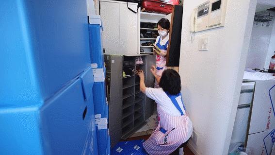 “变态”到极致的日本人,连搬家都不放过!签个字就能拎包入住