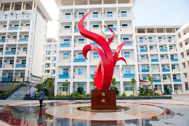 漳州港哪个学校最好,漳州最美校园