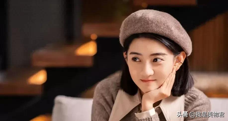 虞书欣仿妆蓝色眼线笔,虞书欣推荐的眼线笔