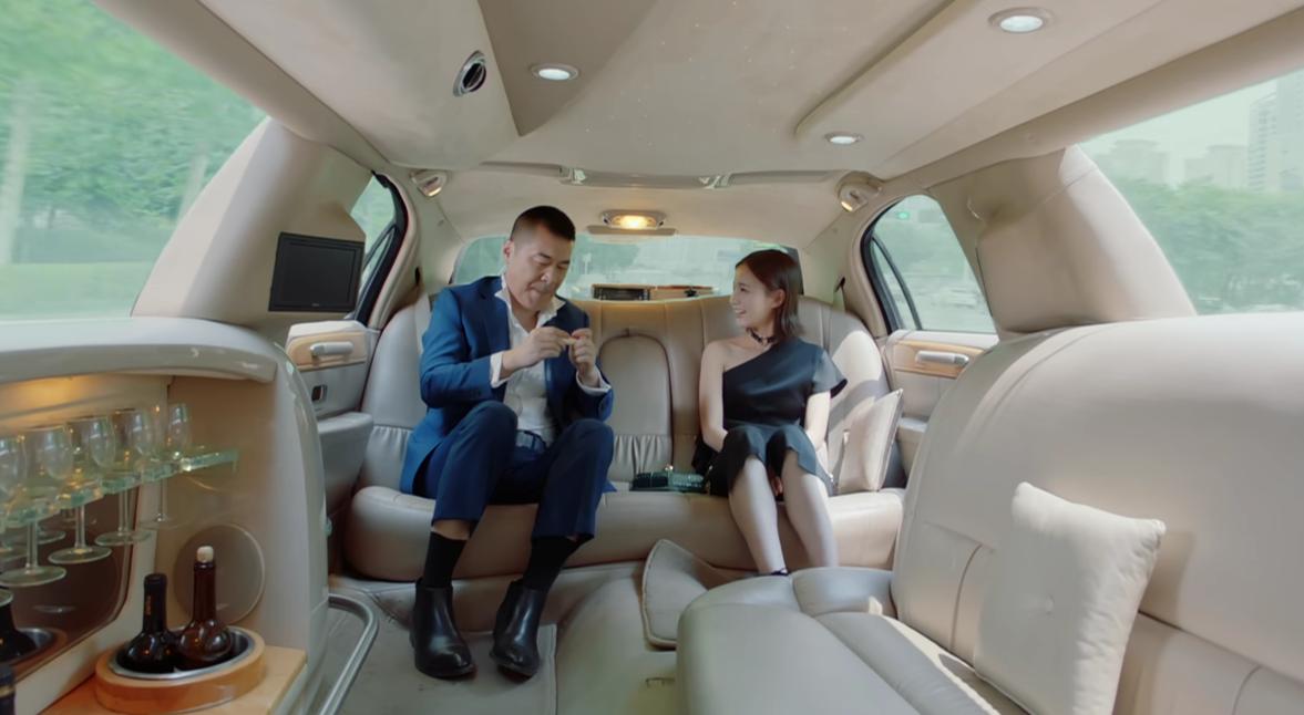 李一桐找陈建斌装大款,李一桐陈建斌爱情故事