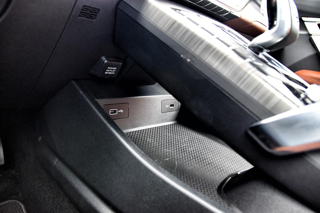 同级别杀伤力太强实拍吉利博越pro,吉利博越pro的爬坡能力