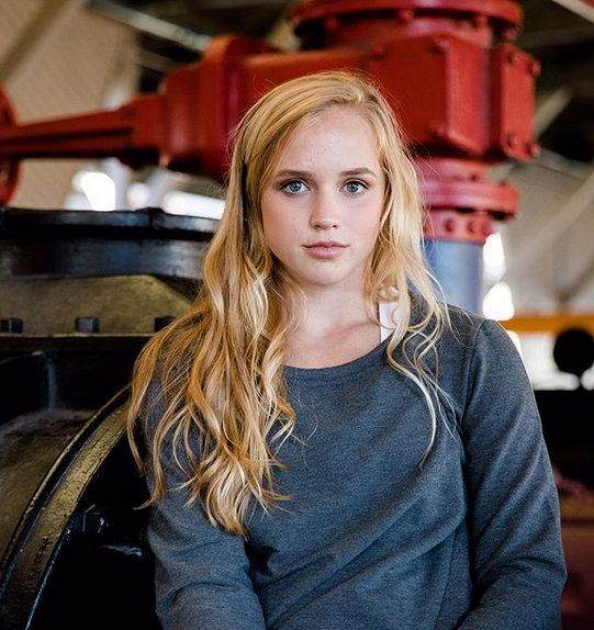 美国篮球女神hailey集锦,美国篮球女神hailey跳舞