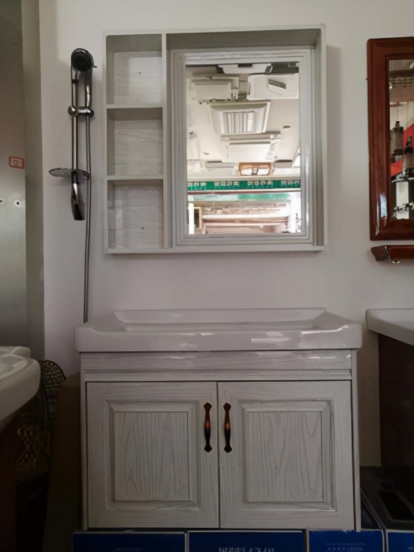 为什么越来越多的人选全铝橱柜,全民家居全屋定制