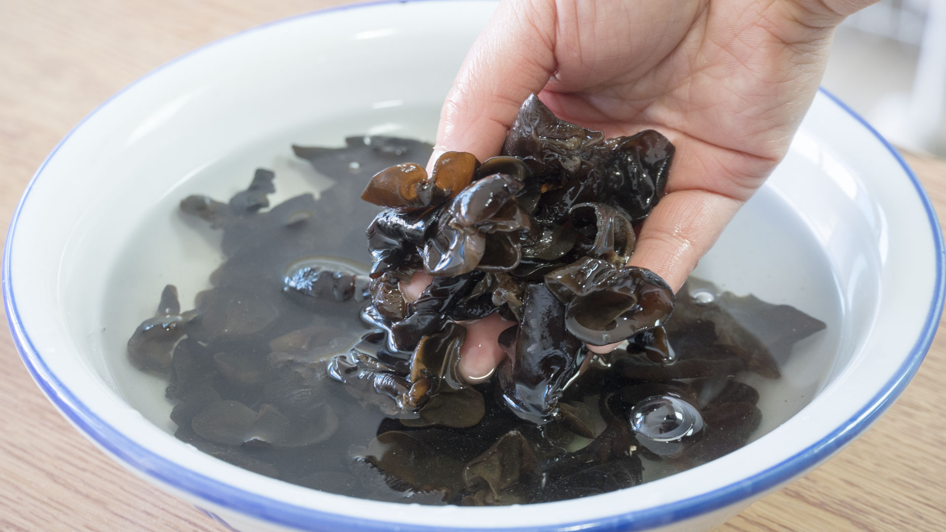 钟南山院士说，晚餐要“少食多营养”，常吃5种晚餐，或有益健康