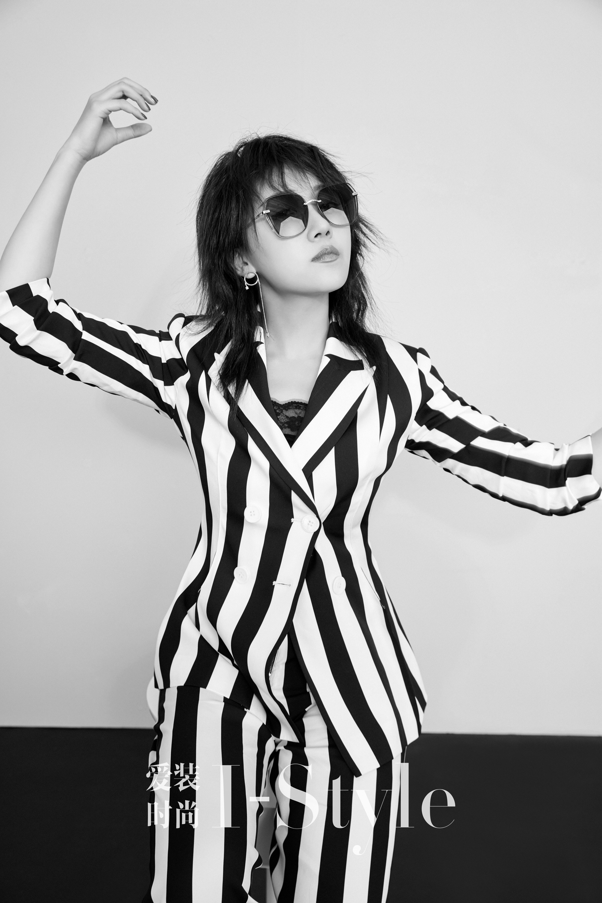 文艺女孩?菅纫姿的反转魅力更吸引人