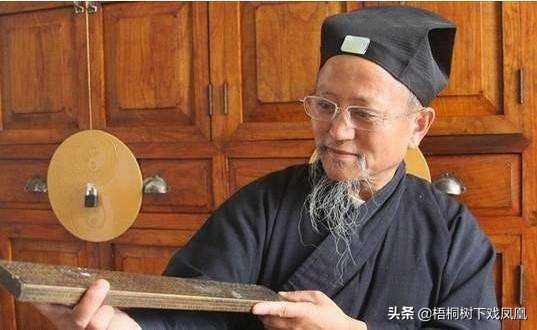 朱元璋的祖坟传说,朱元璋家祖坟的迷信说法