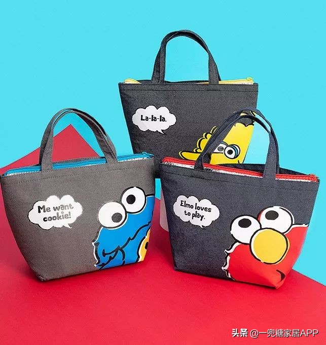 在名创优品50块钱能买多少盲盒,在名创优品100块钱买化妆品