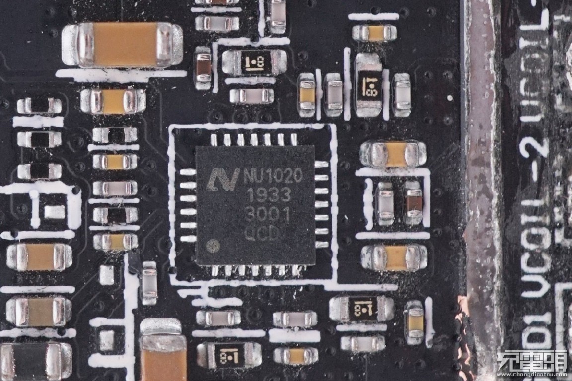 小米升降式无线充和80w无线充对比,小米20瓦无线充拆解