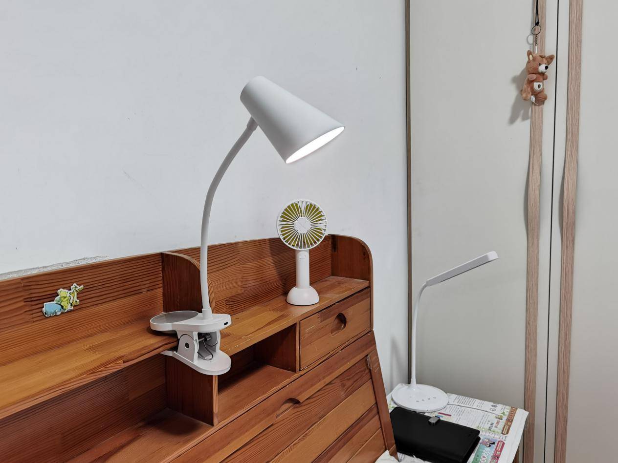 宜美小夜灯款式多样,宜美led护眼台灯