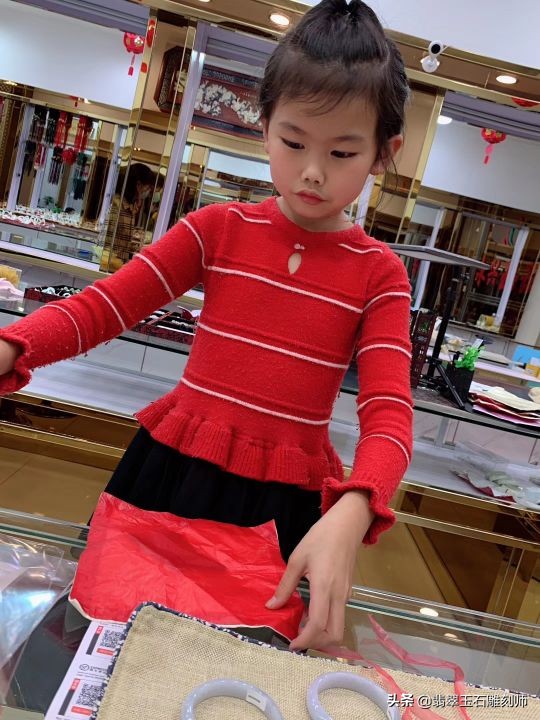 结婚三金首饰怎么挑选,结婚黄金首饰如何判断真假