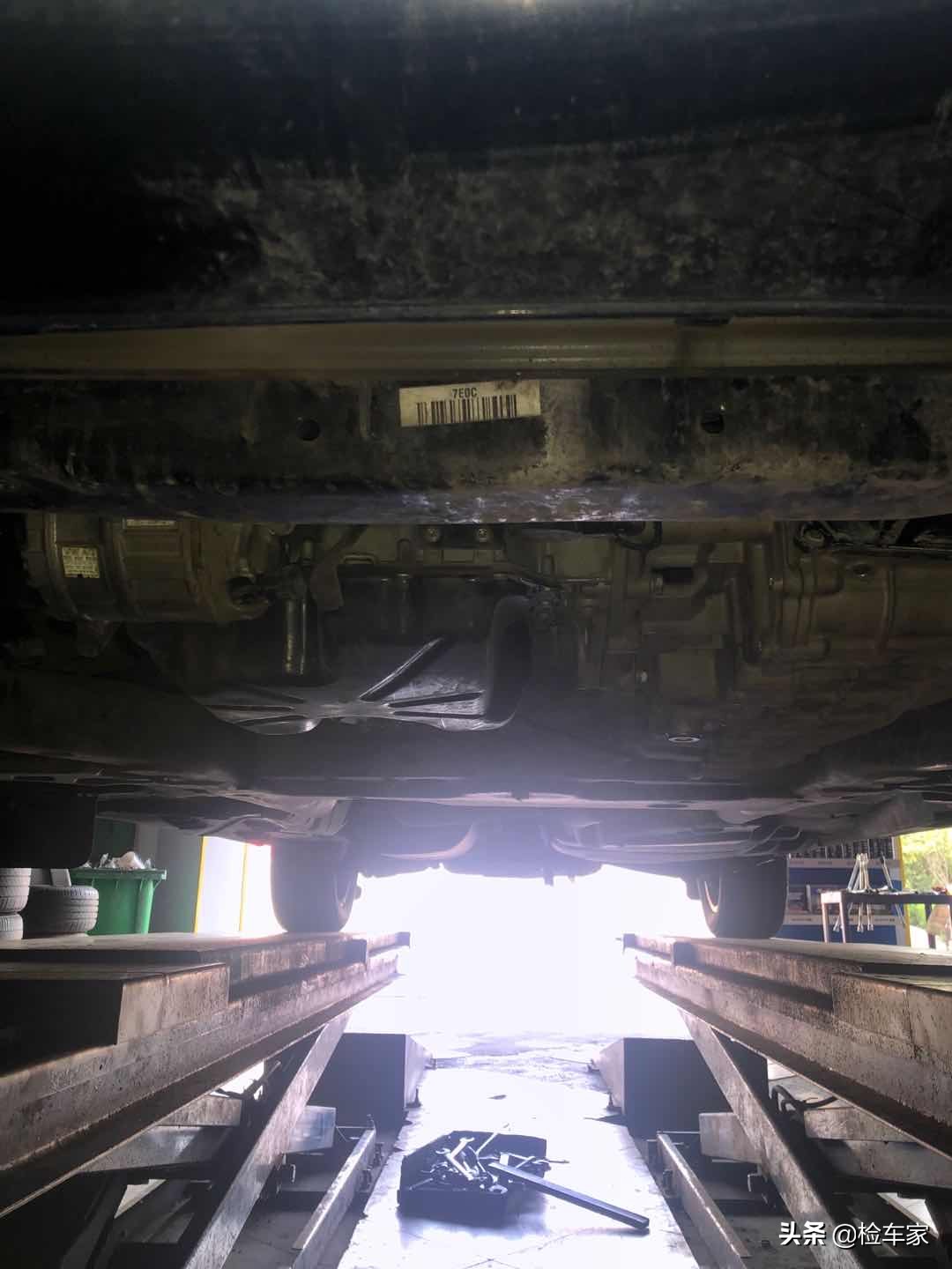 家用商务车迈特威gl8,二十多万预算买迈特威还是别克gl8