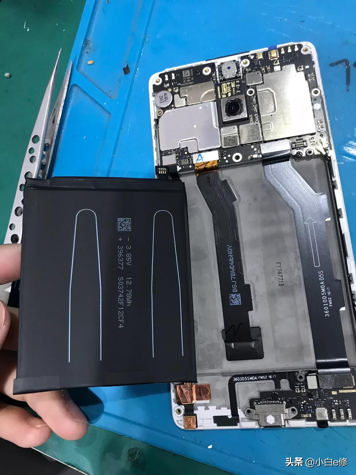 mix2全陶瓷尊享版换听筒,mix2尊享版换外屏