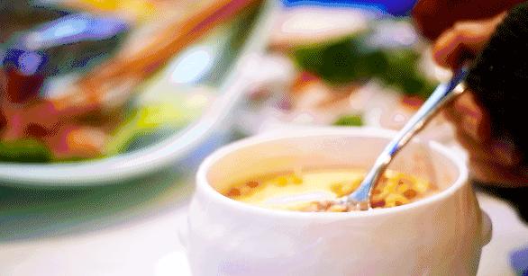 最好吃的美蛙鱼头在哪里,美蛙鱼头火锅的吃法