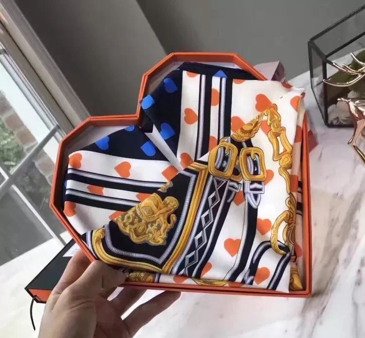 爱马仕品牌设计理念,爱马仕的品牌定位策略