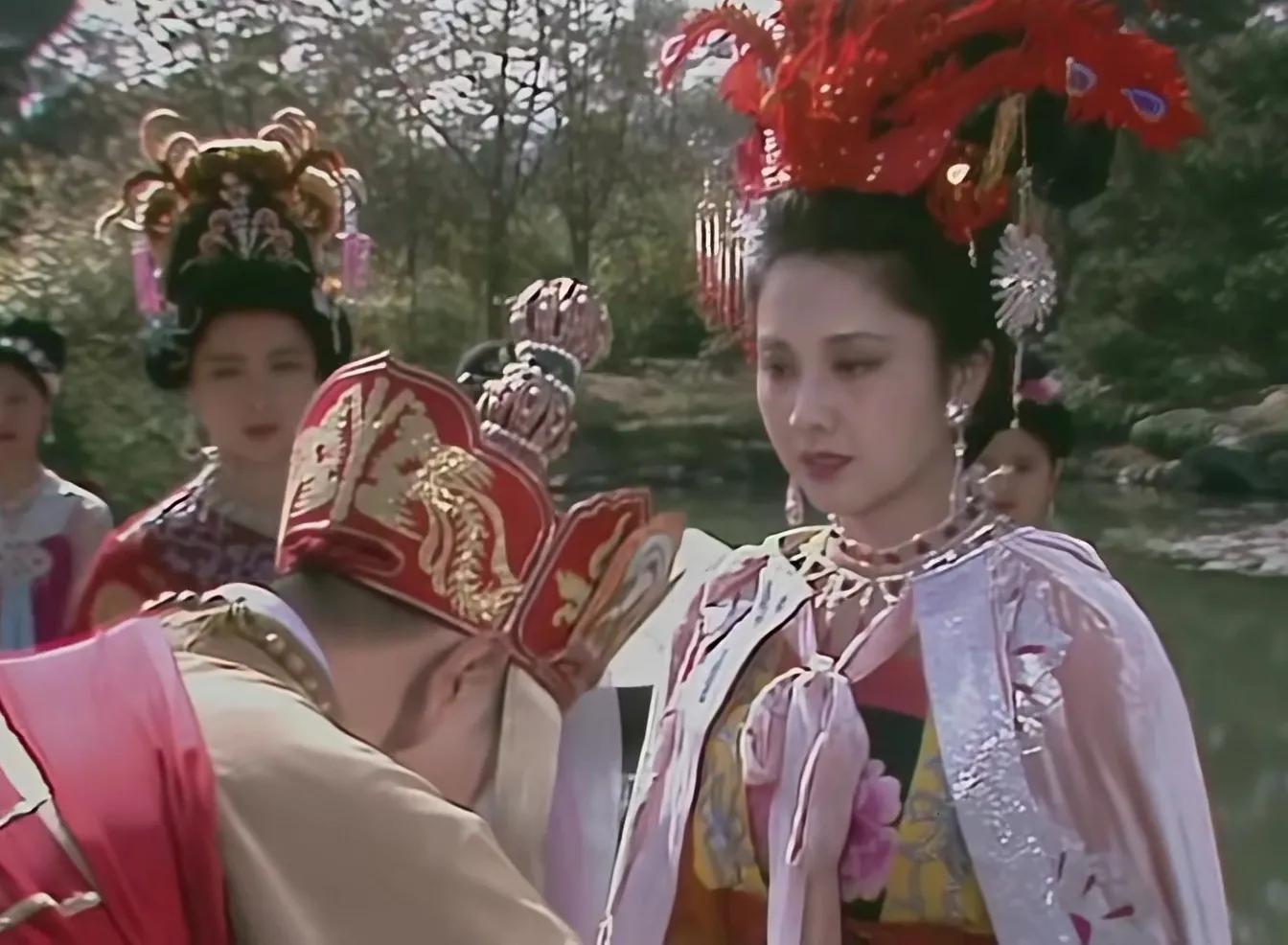 内地古装十大美人,那些年惊艳时光的古典美人