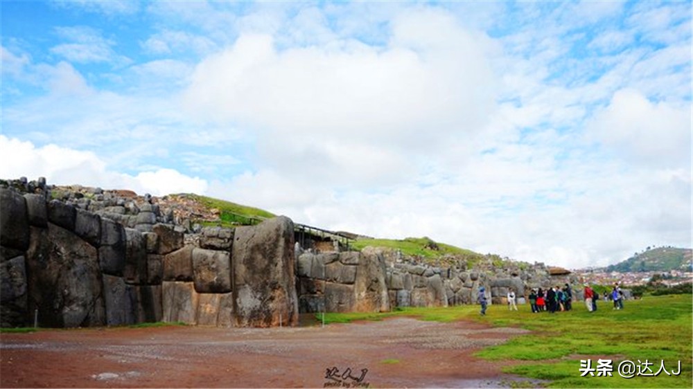 春分这天太阳直射哪里,春分北半球正午太阳位于哪里