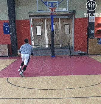 美式过人招式撤步拜佛,交叉横移撤步过人