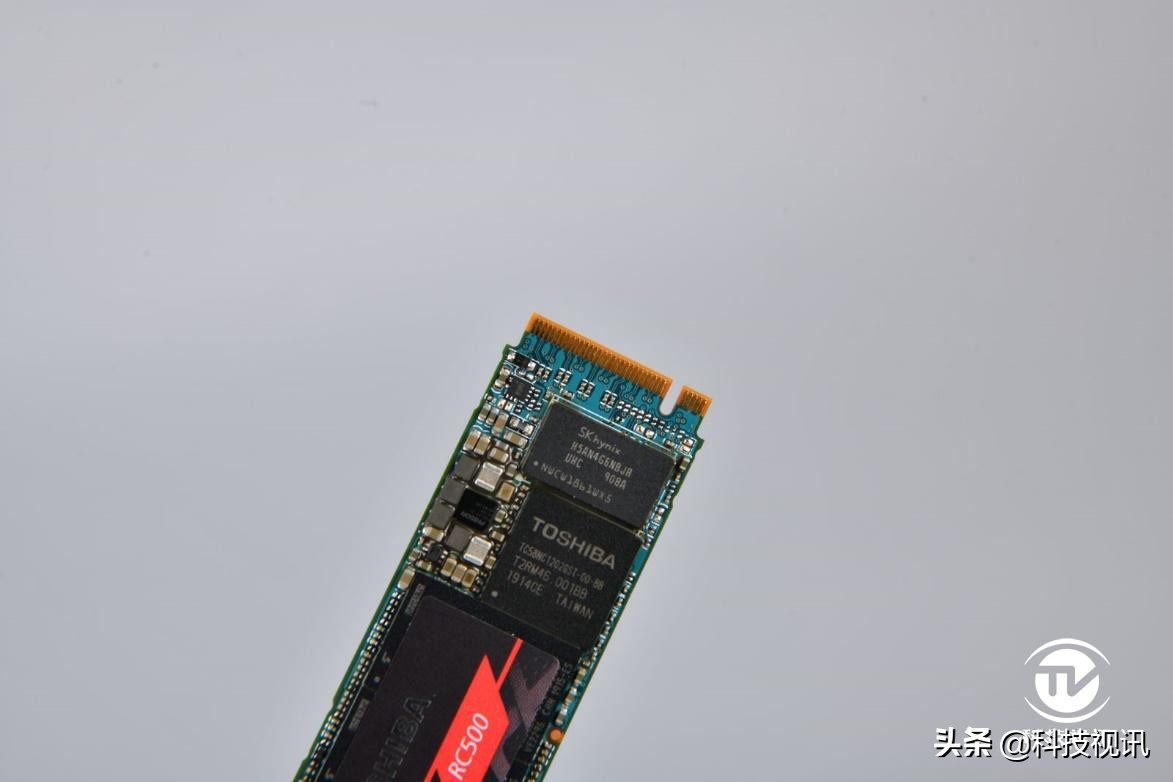 东芝500固态硬盘,东芝rc100固态硬盘评测