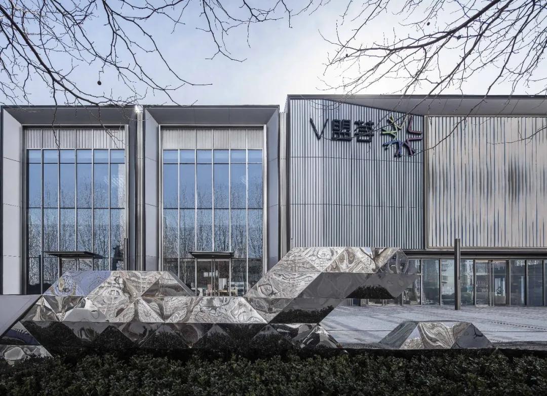 街道气息与IP植入｜青岛万科V盟荟糖果小镇AAI国际建筑