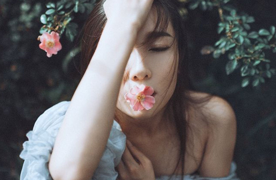 长得漂亮的女人为什么男人包容,女人长得越漂亮男人就越喜欢