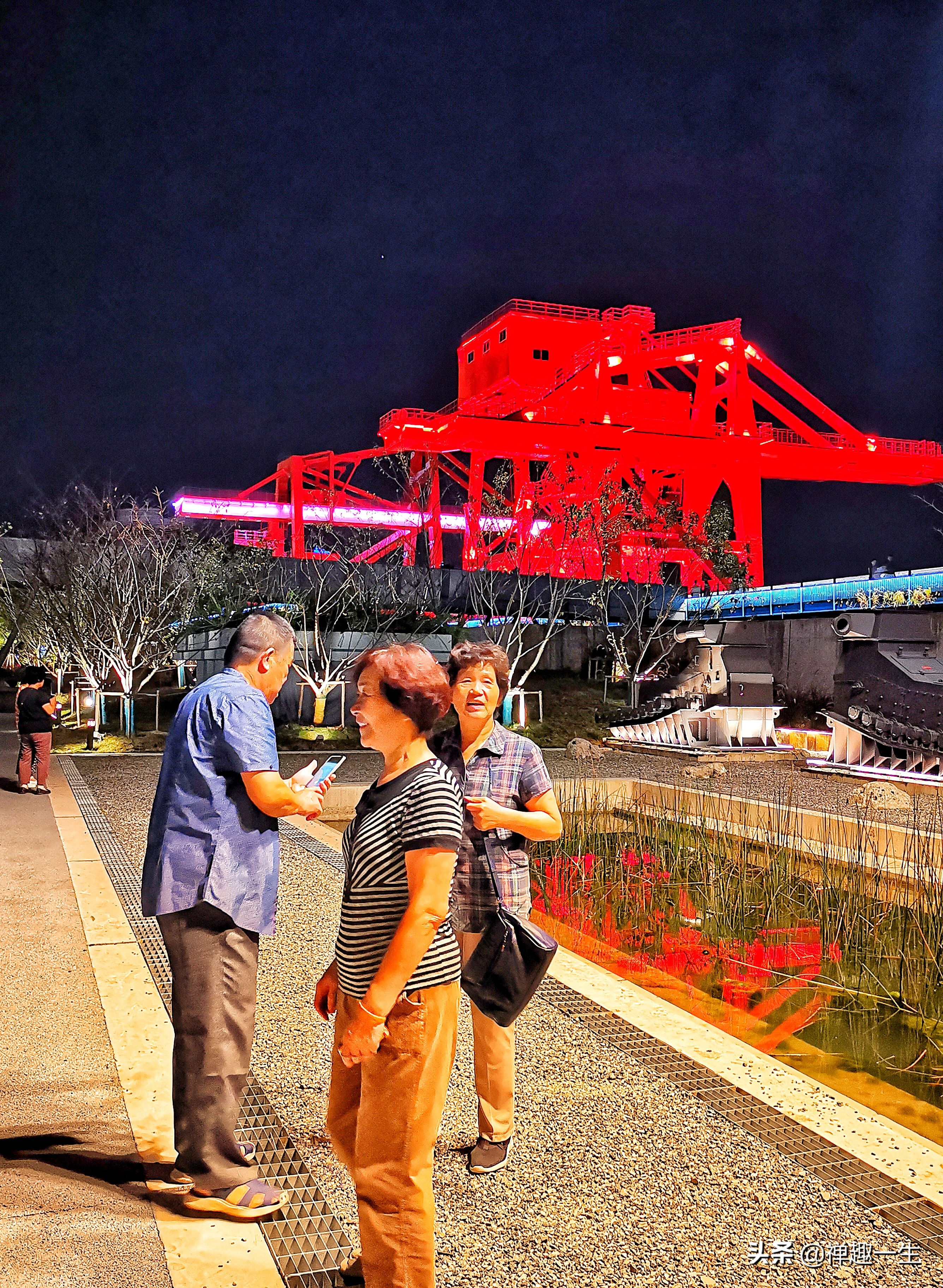 上海075两栖攻击舰在哪个区,075两栖攻击舰在上海哪里