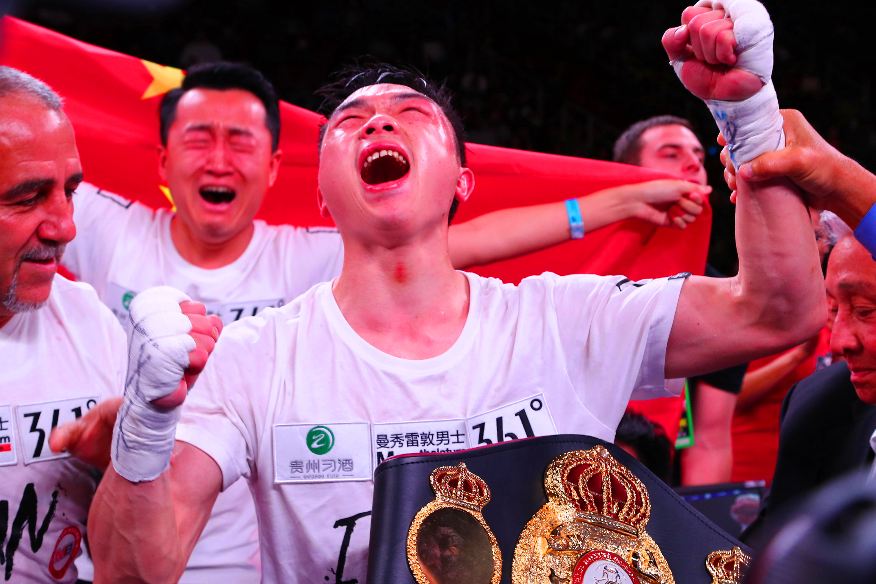 一个拳王诞生的记录我跟随采访徐灿的5年半