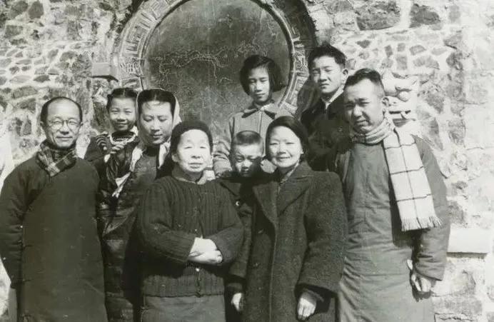 留学生老照片,老照片100年前的大学生