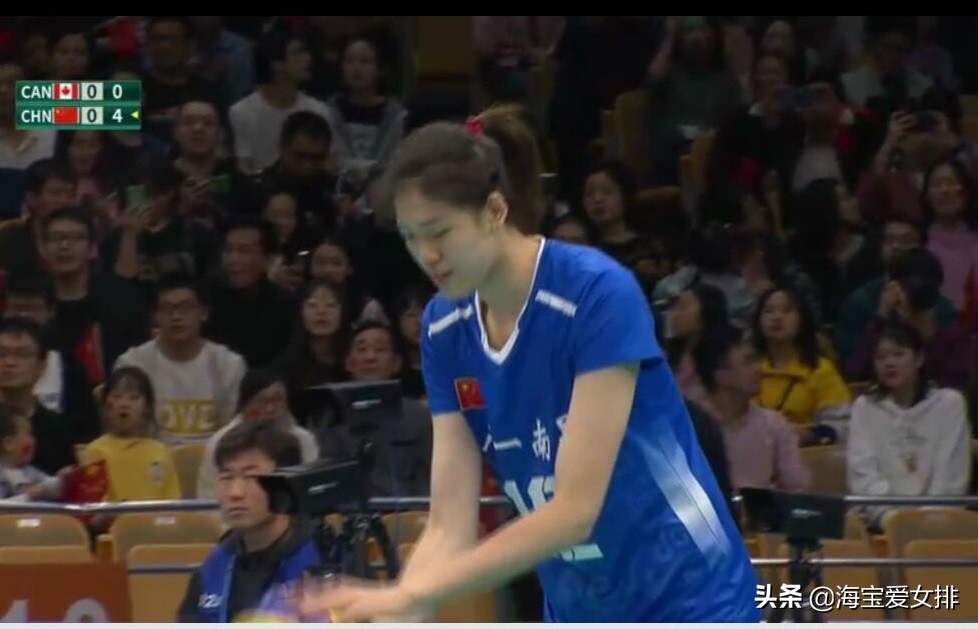 李盈莹暴力重扣对手被打懵了,李盈莹霸气发球视频