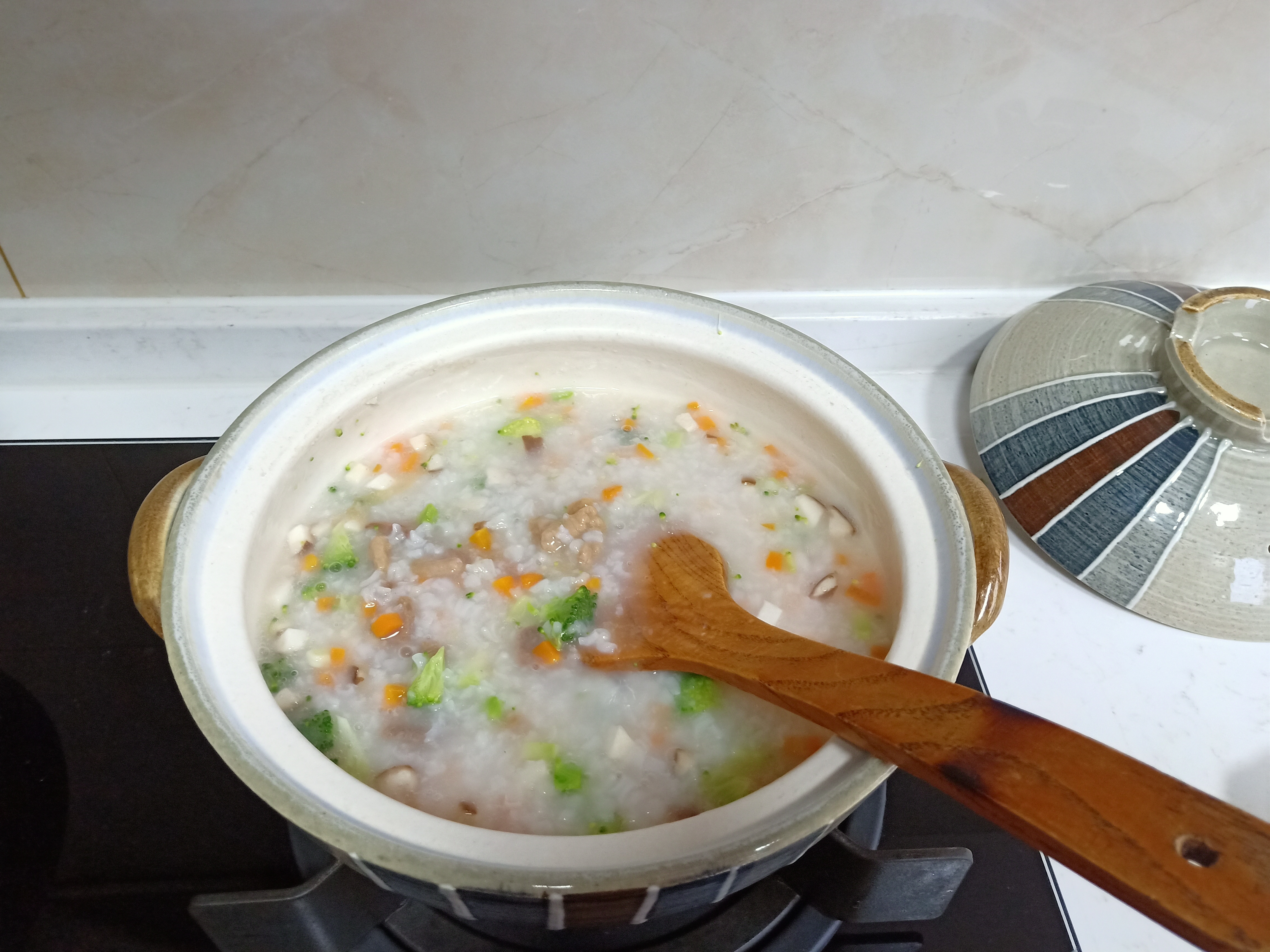 新砂锅到家别急着用,记得一定要开锅,用几十年都不会坏