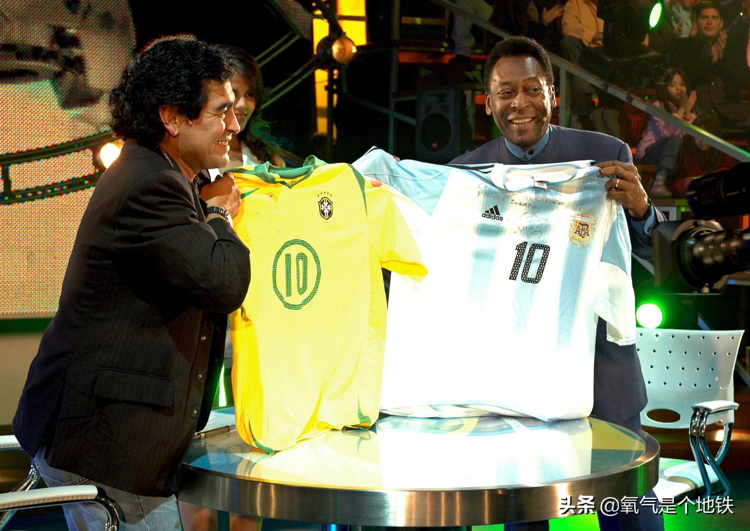 被大部分足球从业者认证历史第一人！梅西，凭什么被公认最伟大？