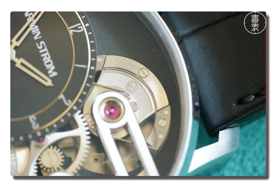 表那么多，为什么要你我一样？