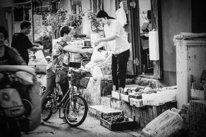 人们为什么不去菜市场,为什么会有菜市场